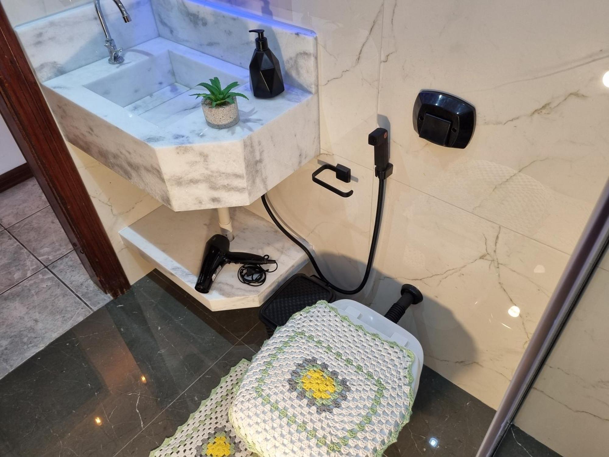 Uma Quadra E Meia Do Mar Ar Wifi Smart Tv Itapema Esterno foto