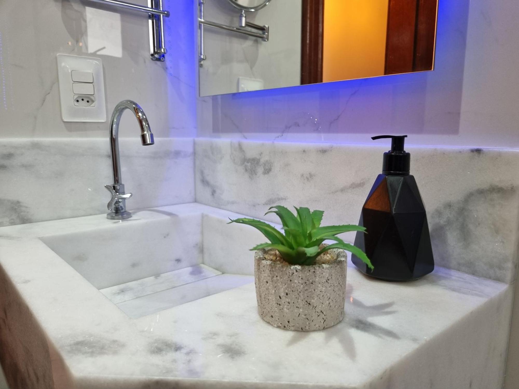 Uma Quadra E Meia Do Mar Ar Wifi Smart Tv Itapema Esterno foto